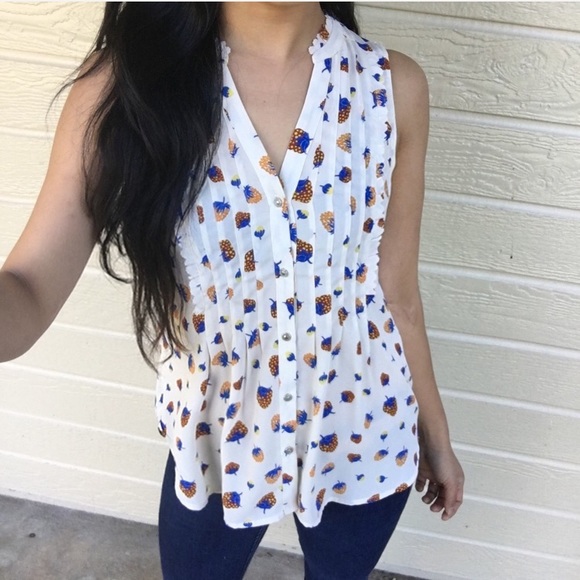 Anthropologie Tops - 🍓 MAEVE ANTHROPOLOGIE RUFFLE STRAWBERRY TANK TOP