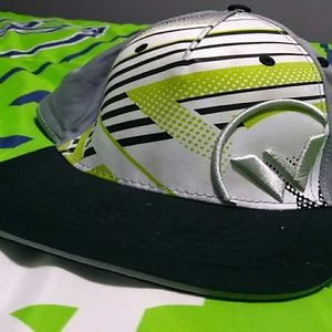 Hat    do not know what it is called