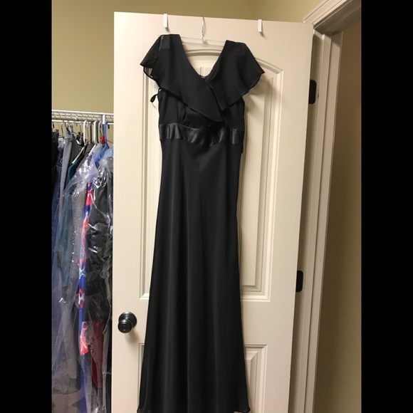 East 5th Dresses & Skirts - East 5th Formal