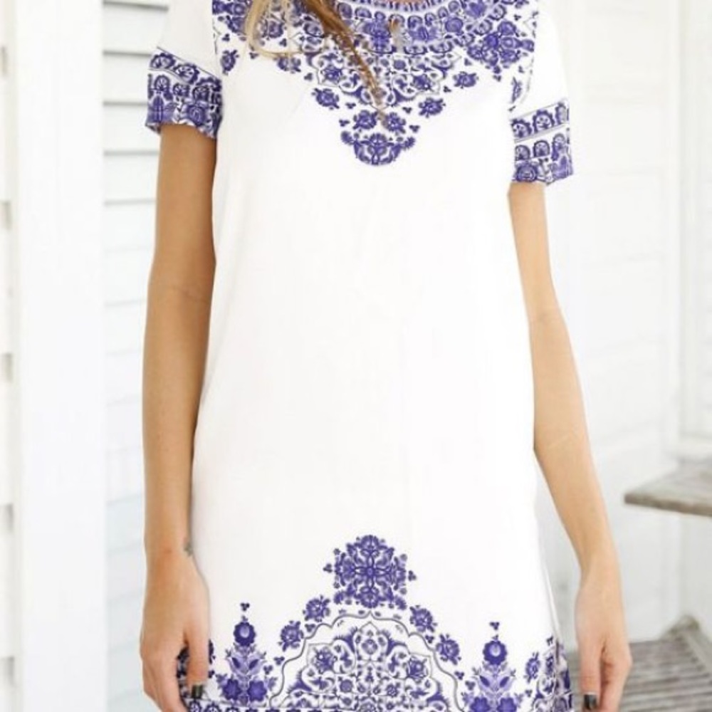 Callie Blue and White Floral Dress