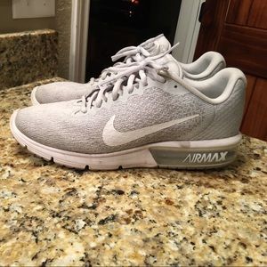 Nike air maxx