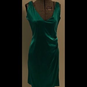 🍾 VS Moda International Sexy Green Silk Dress 🍾 VS Moda International Sexy Green Silk Dress