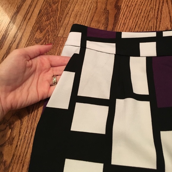 Color Block Skirt - Picture 2 of 8