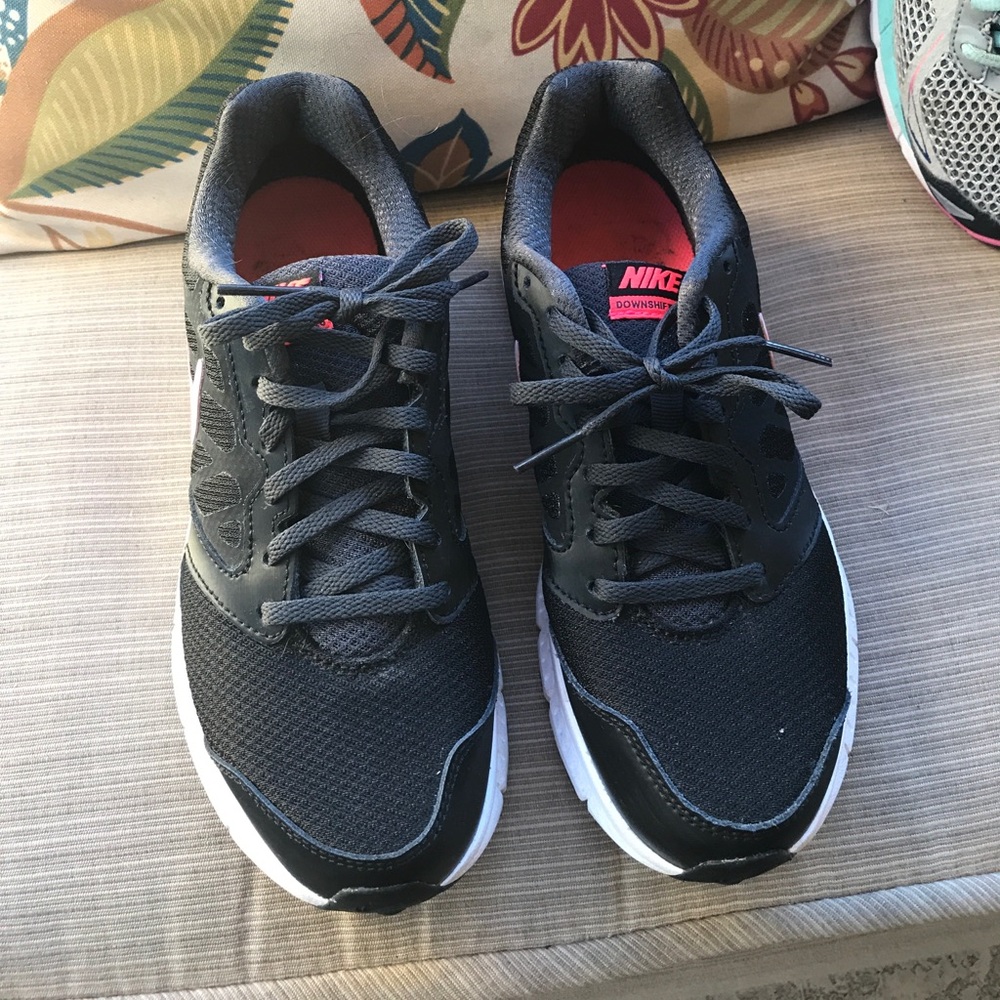 Nike Downshifter 6