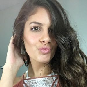 Meet your Posher, Samantha