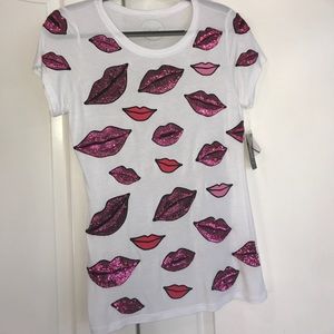 Lip Blouse