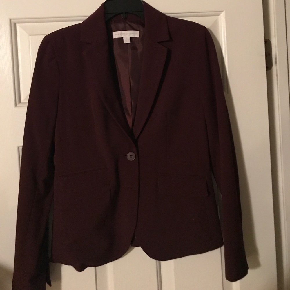 New York & Company Burgundy blazer