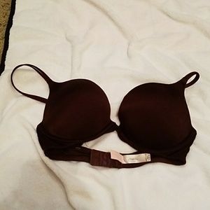 Size 32c Victoria's Secret brand bra