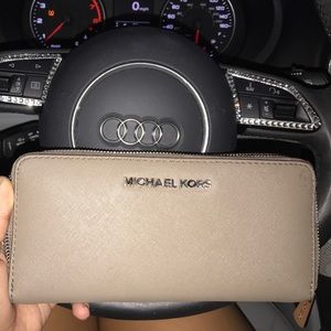 Michael Kors wallet