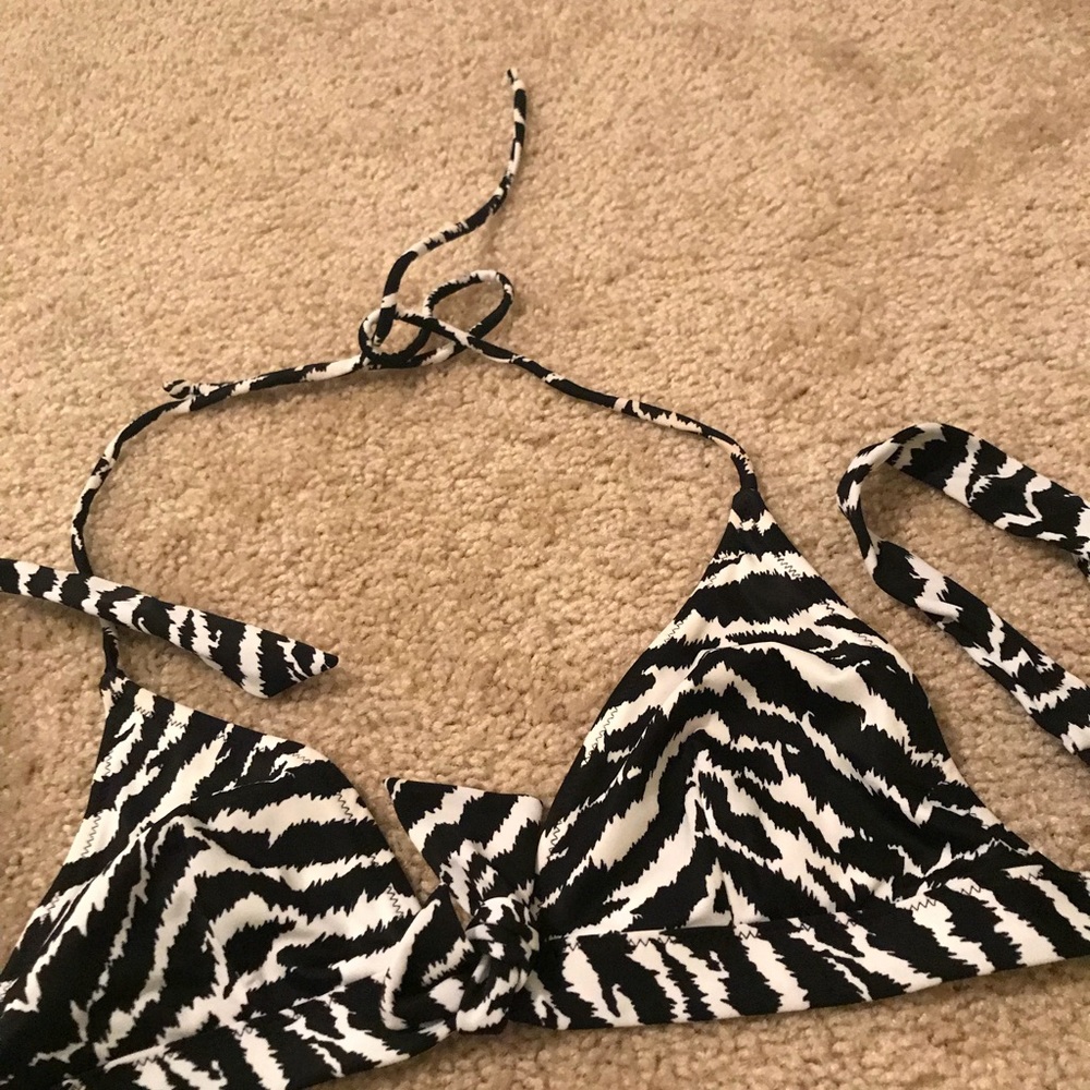 Victoria secret bikini top