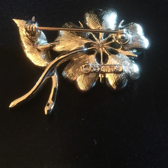 Vintage SARAH COVENTRY Brooch and Earrings Set - Picture 2 of 2