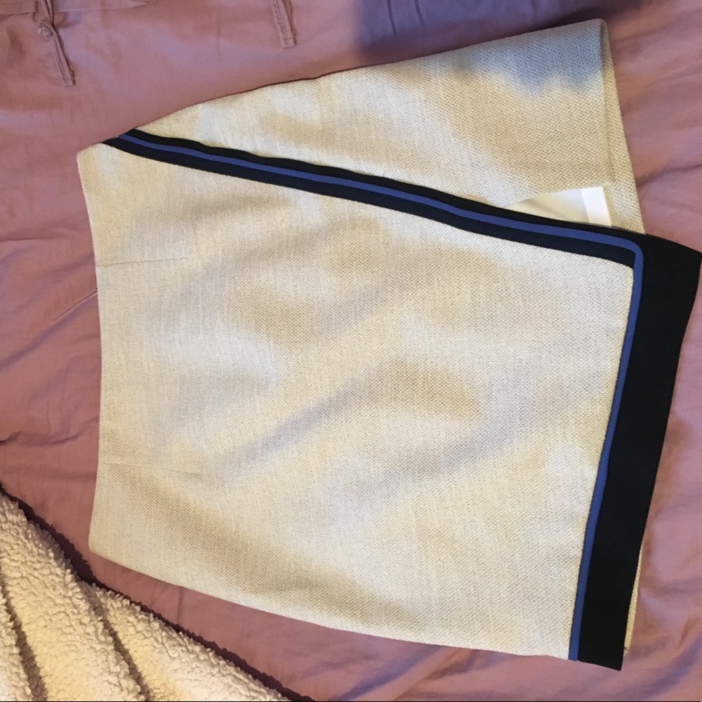 A line skirt