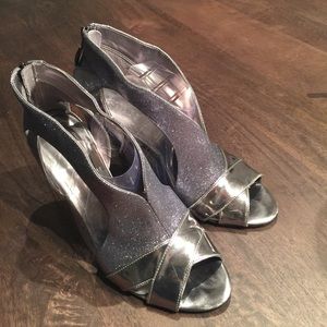 Guess Silver Heels