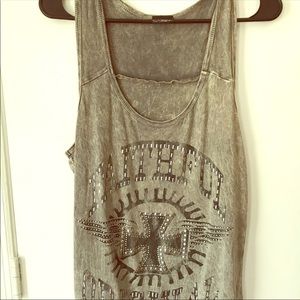 Buckle tank top