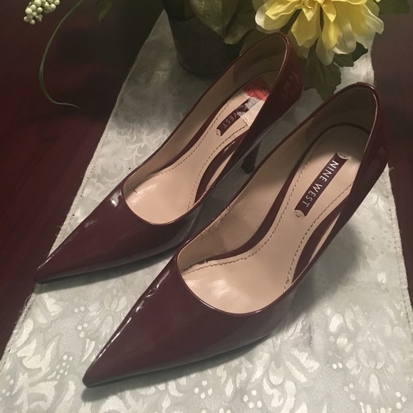Nine West Pumps - Picture 1 of 2