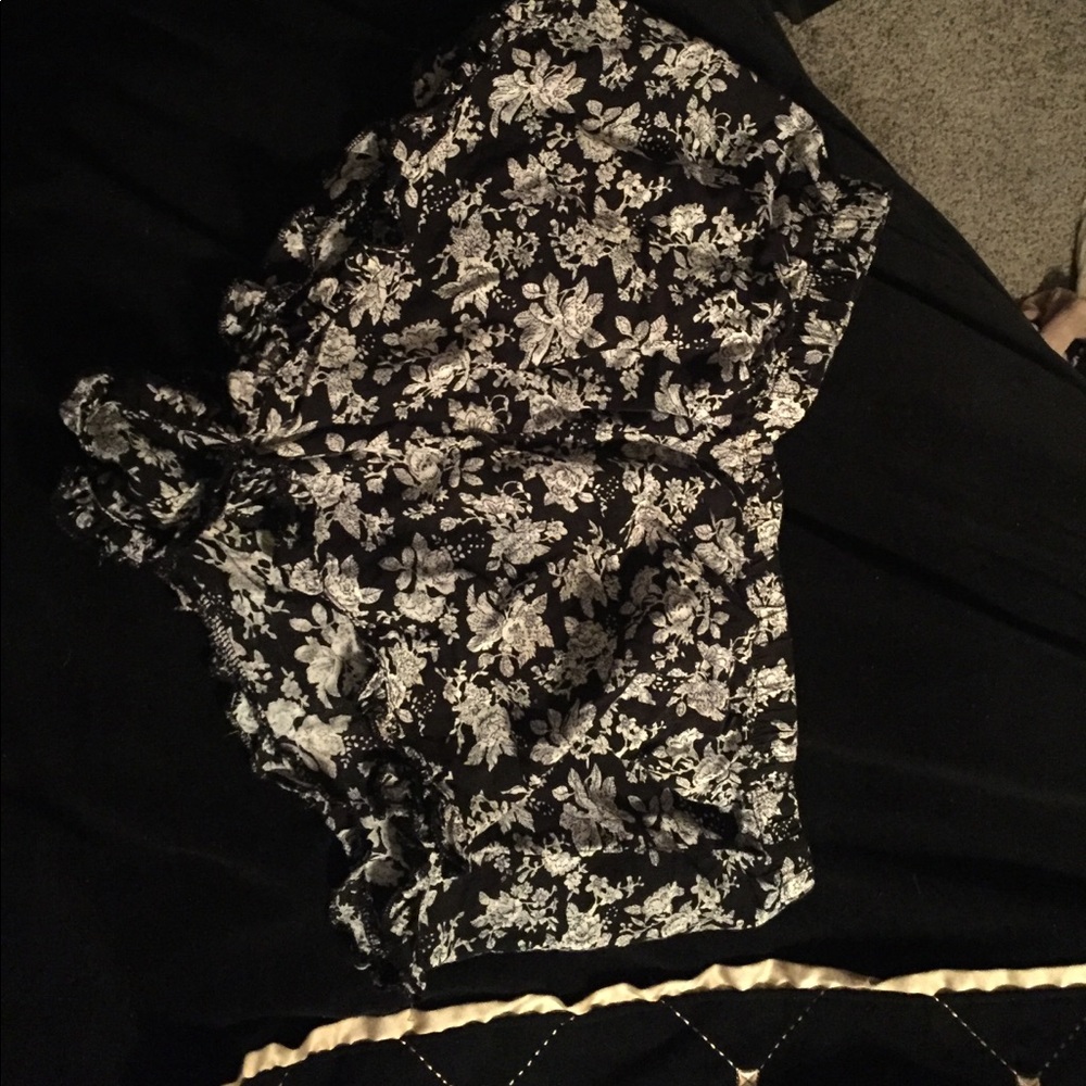 Flower shorts