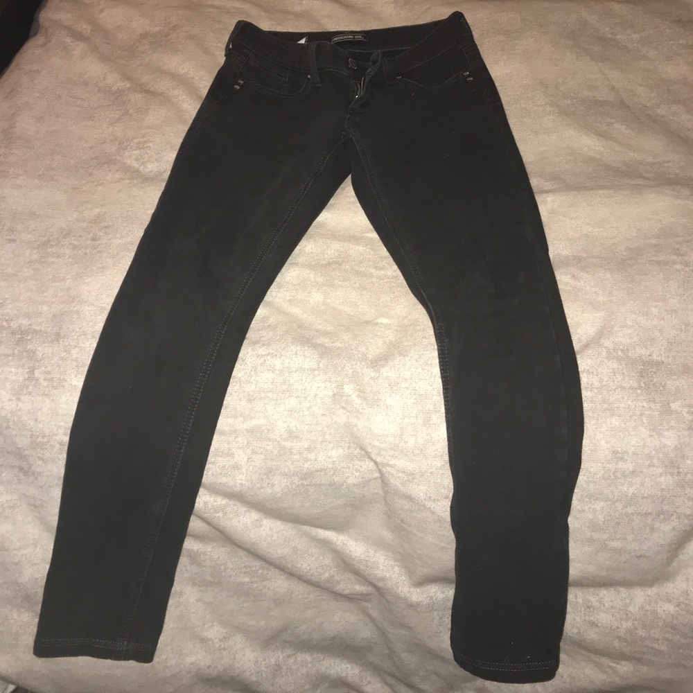 Black stretchy jeans