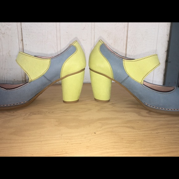 El Naturalista Heels - Picture 2 of 8