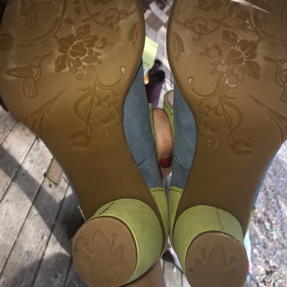 El Naturalista Heels - Picture 5 of 8