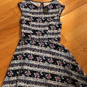 Abercrombie Girls dress and 2 juicy sweatshirts