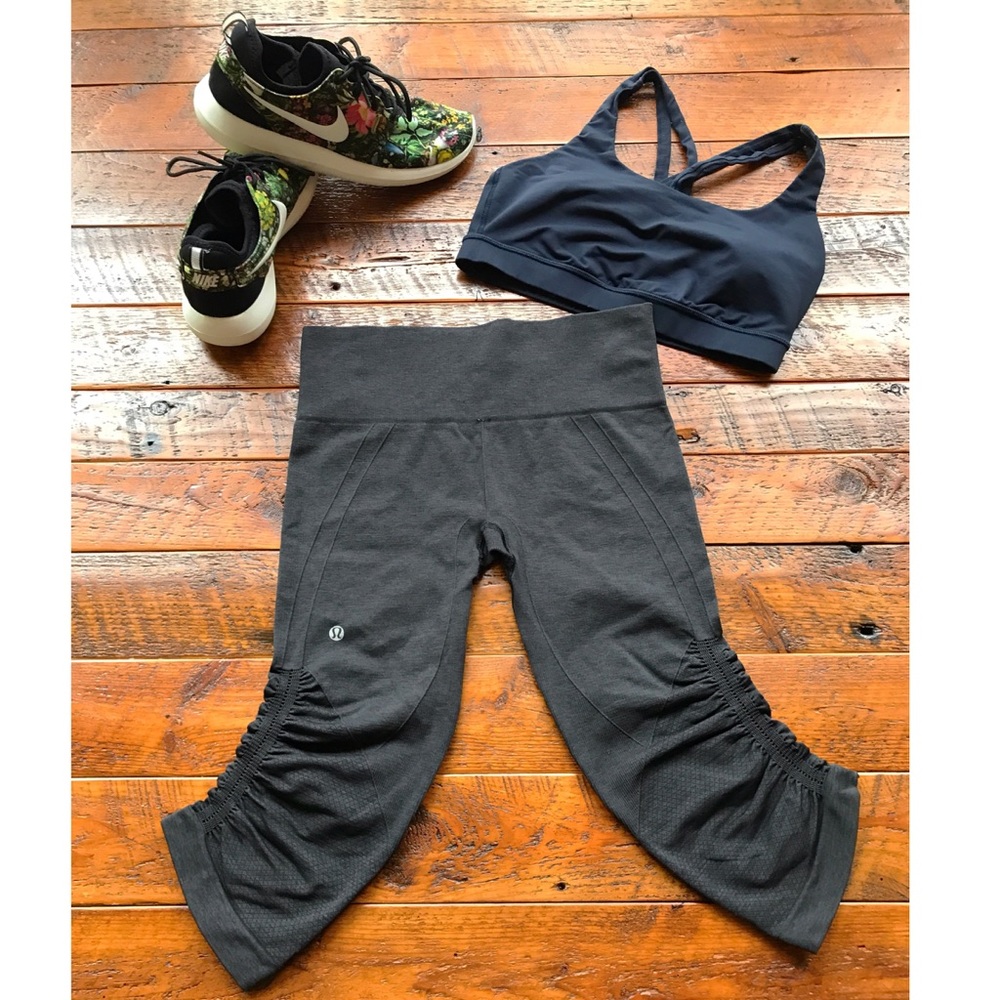 Lululemon In The Flow Crop II