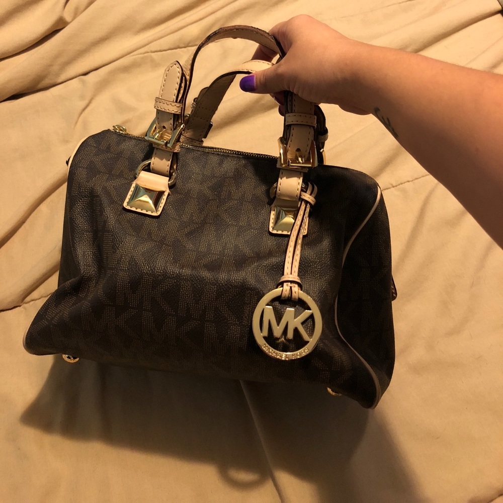 ⚠️Price drop⚠️❗️Michael Kors Handbag small❗️