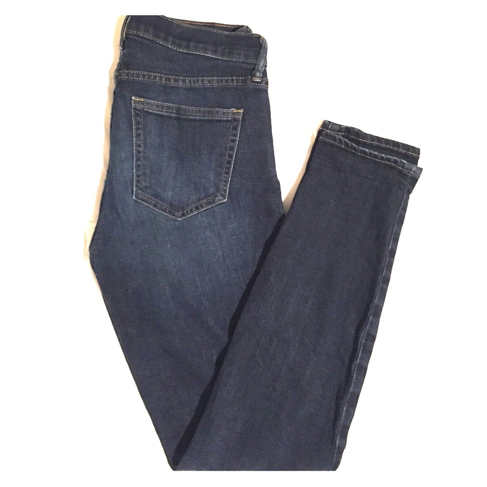 GAP Authentic True Skinny Jeans Dark Wash sz 28/r