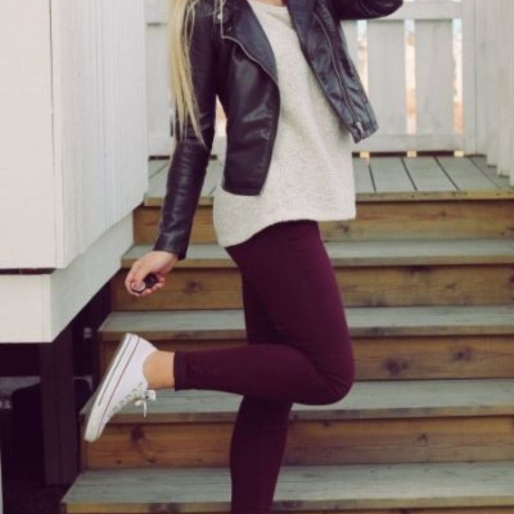 New fleece burgundy leggings under 25