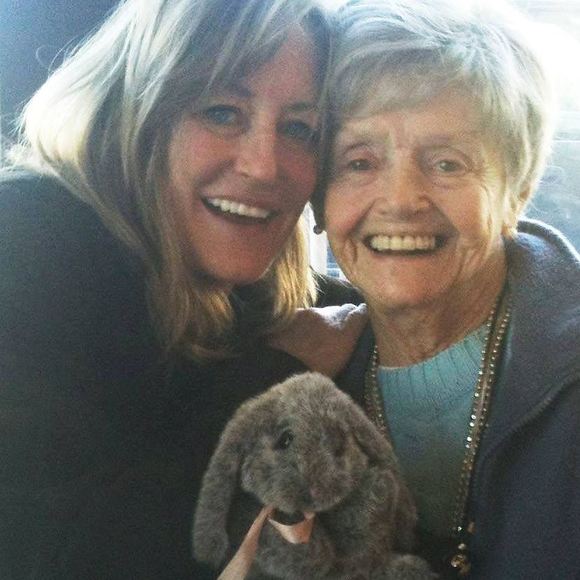 Meet your Posher, Lisa - Picture 1 of 1