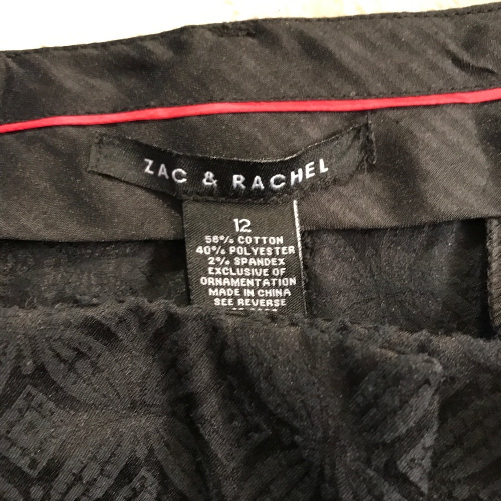 Womens 3/4 length slim pants