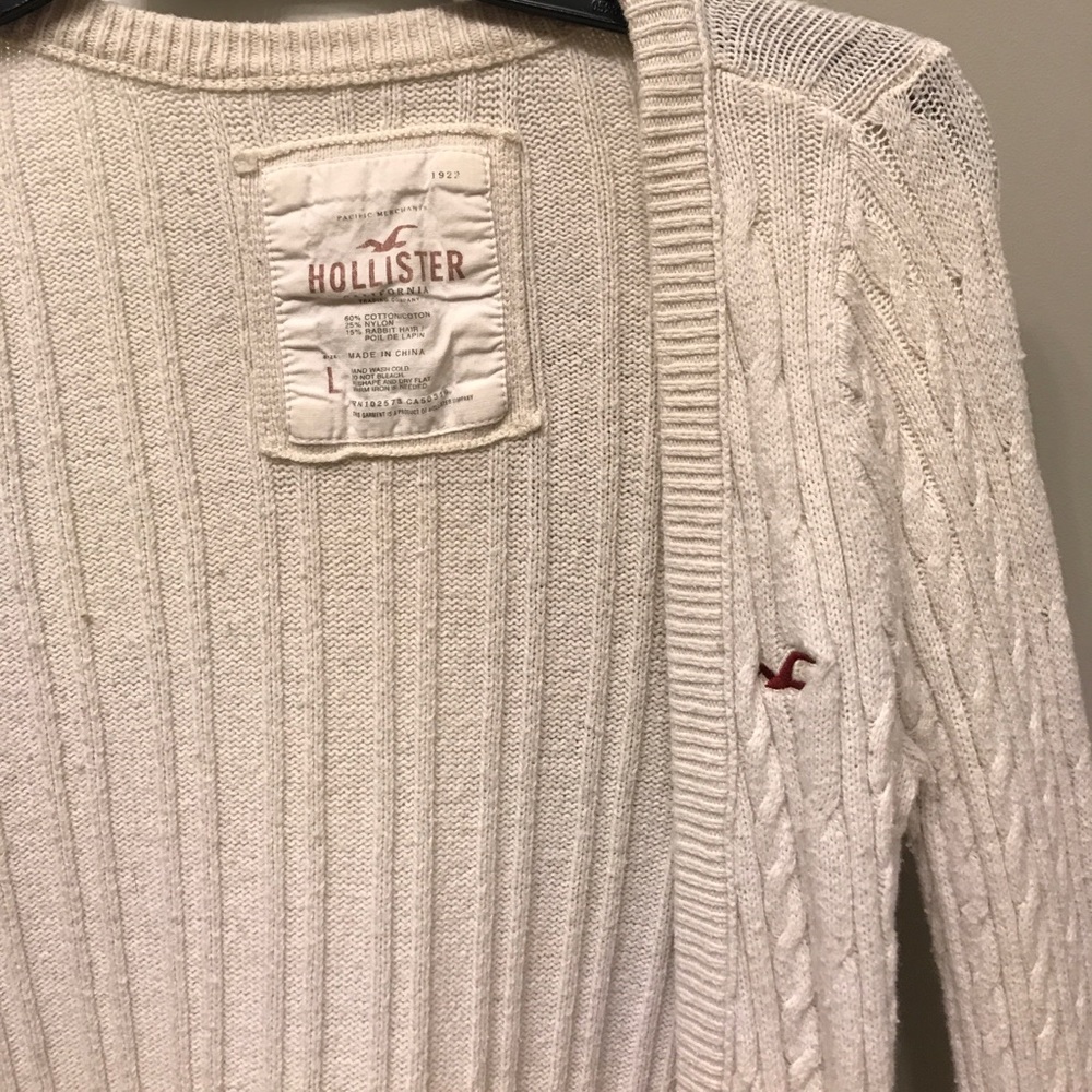 Hollister sweater