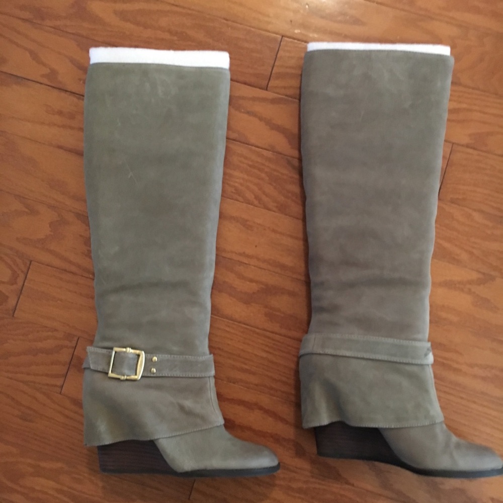 Vince Camuto Taupe Boots 8.5 - Picture 2 of 6