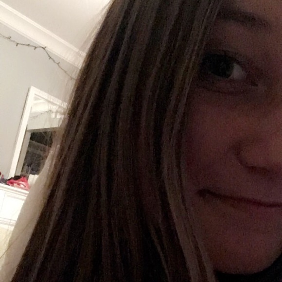 Meet your Posher, Grace - Picture 1 of 1