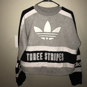 ADIDAS sweatshirt