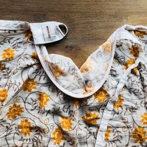 Bebe Au Lait Bamboo Nursing cover