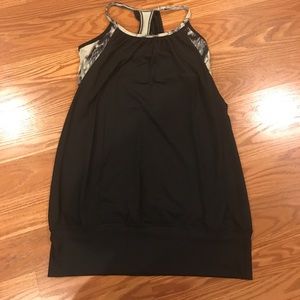 Lululemon athletic tank with built in bra.