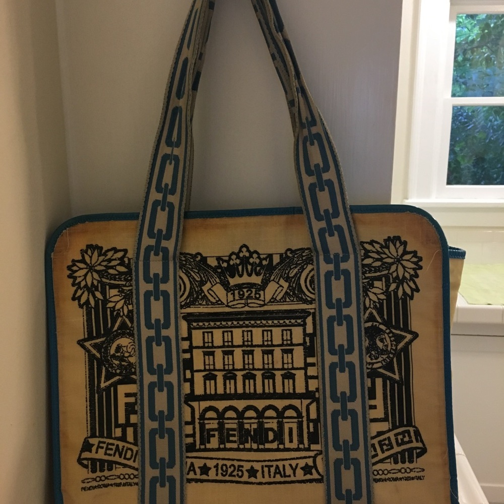 Fendi printed tote bag