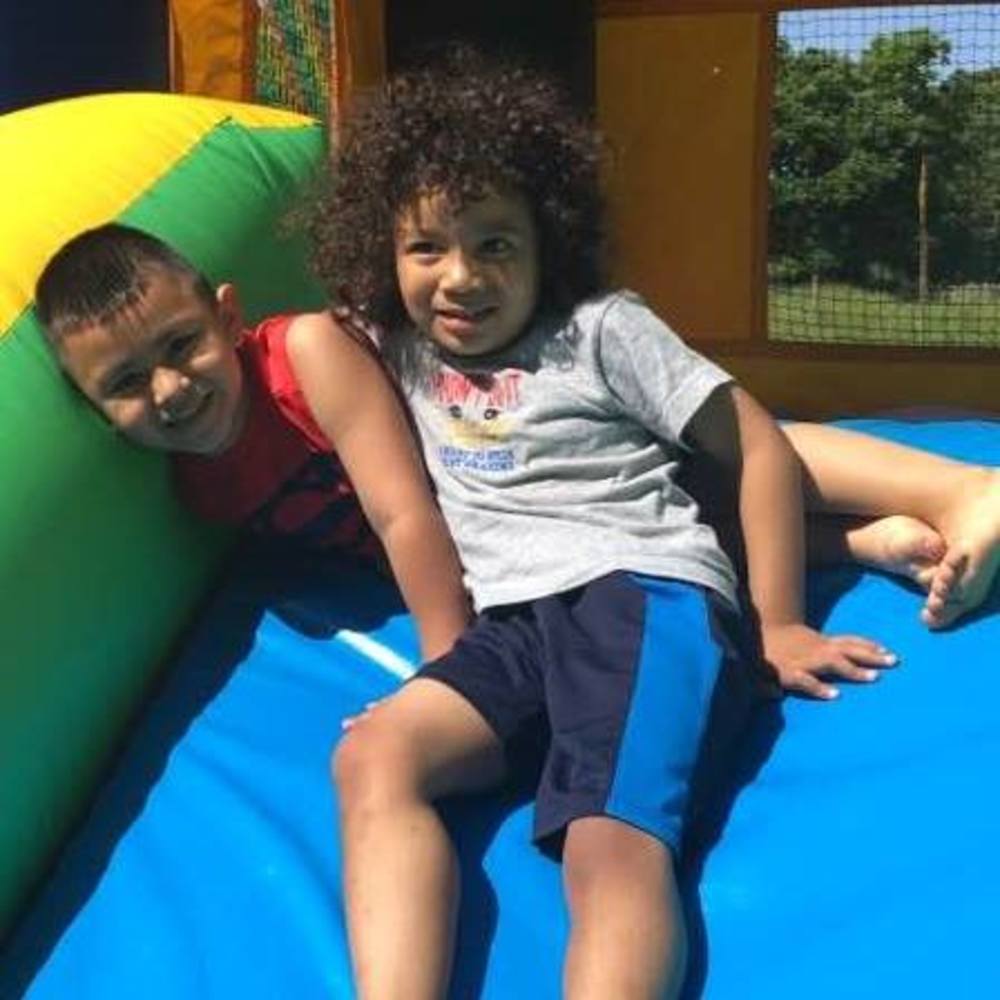 Meet your Posher, Vasti