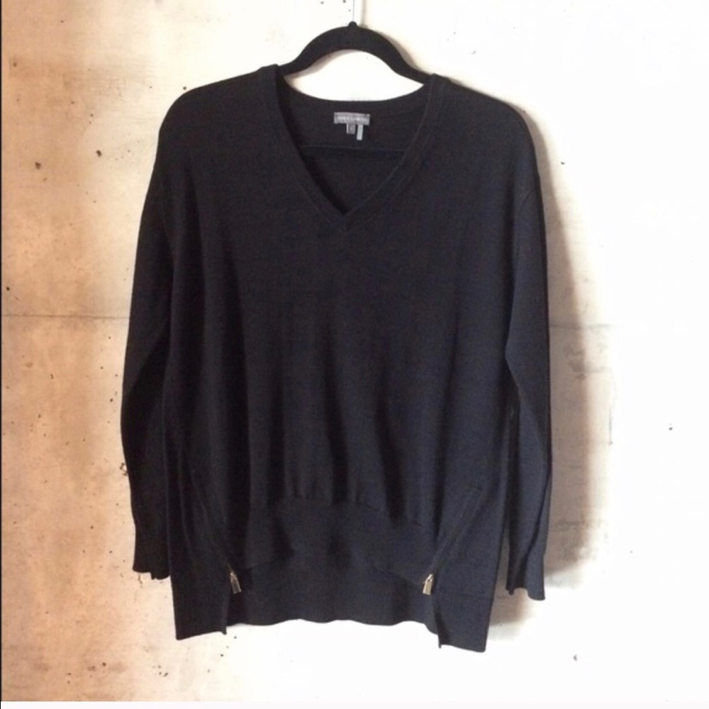 Vince Camuto Black V neck sweater