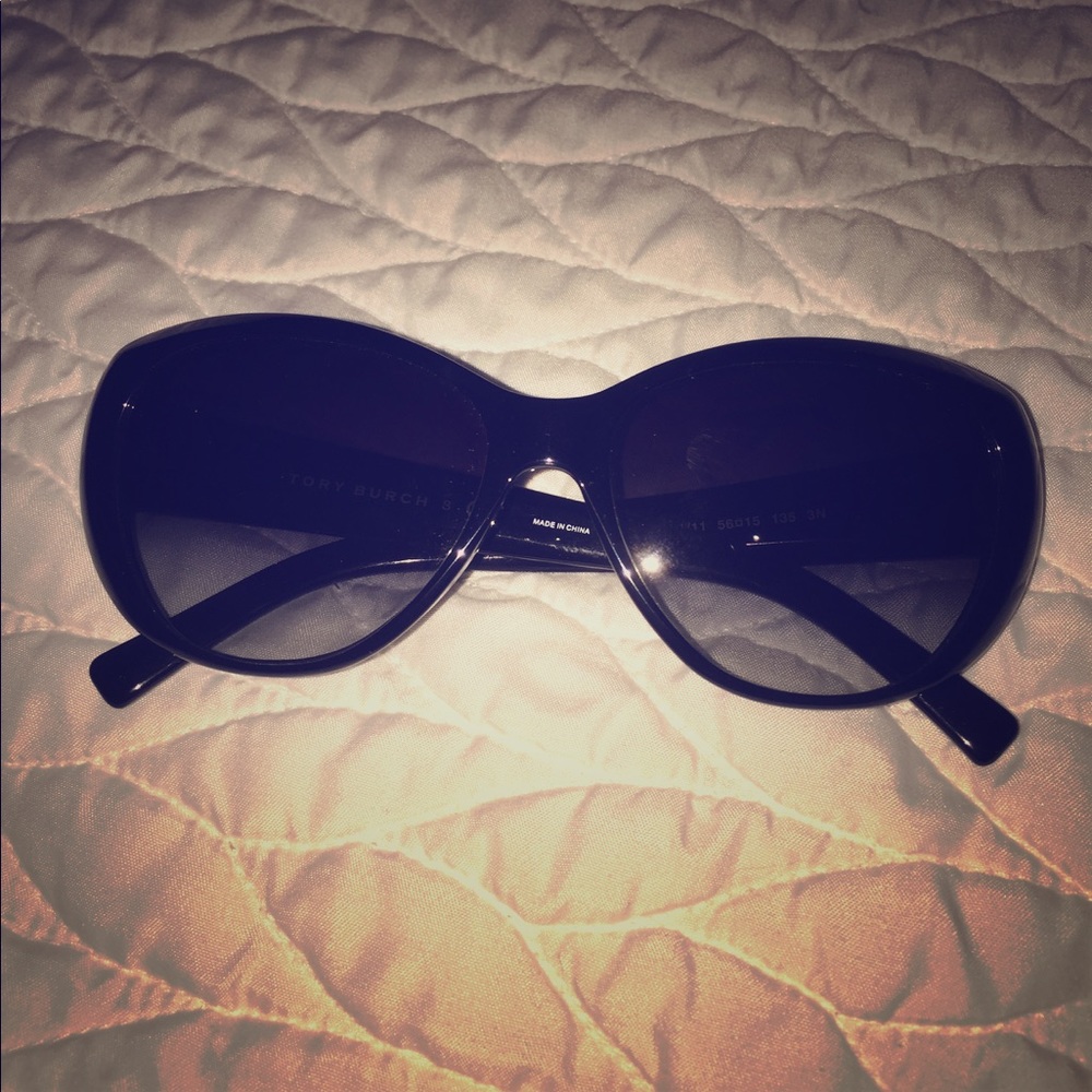 Tory burch sunglasses