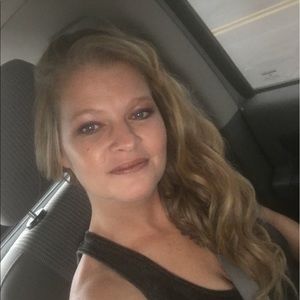 Meet your Posher, Jen