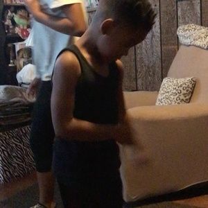 Meet your Posher, Bee