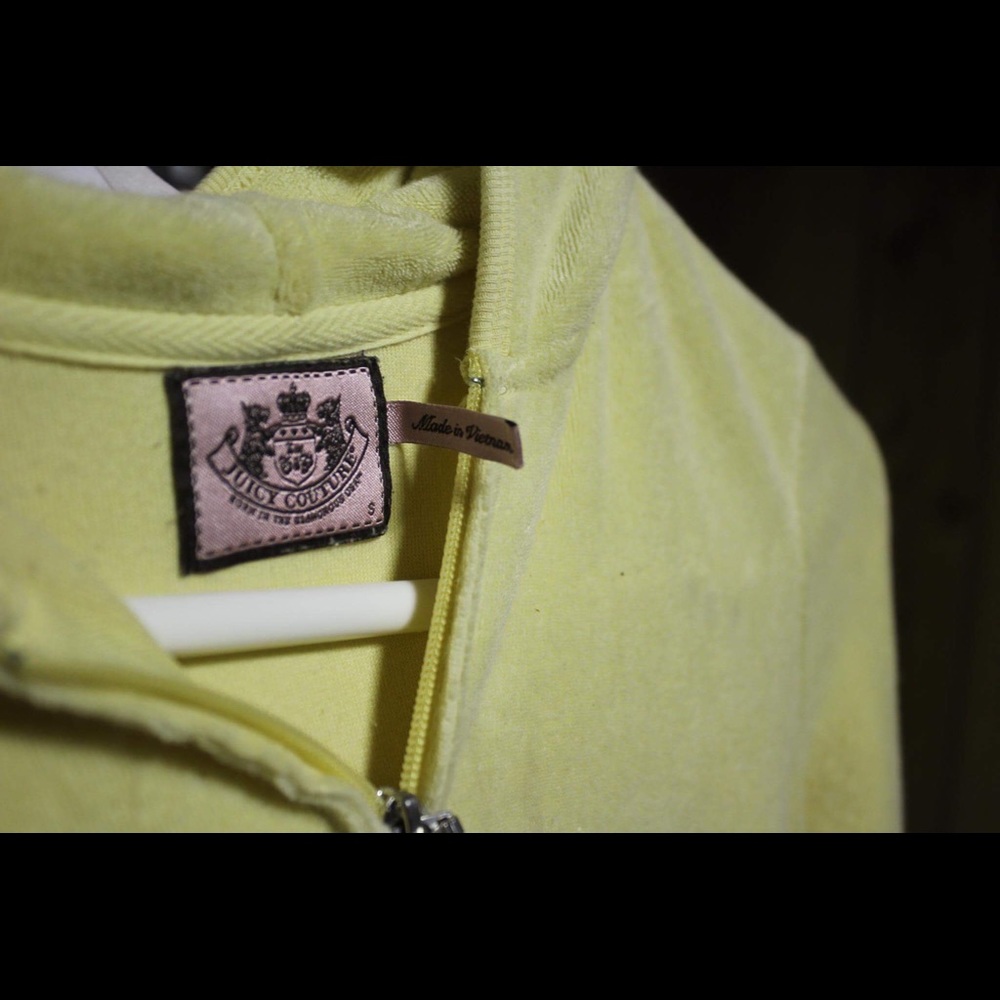 Juicy Couture Size Small Yellow Velour Jacket