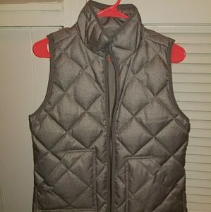 J Crew quilted vest xs nwot