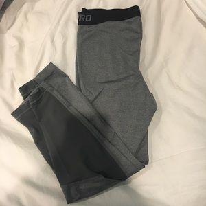 Nike Pro Crops