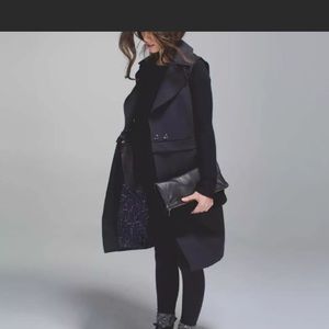Lululemon Quick Change Vest