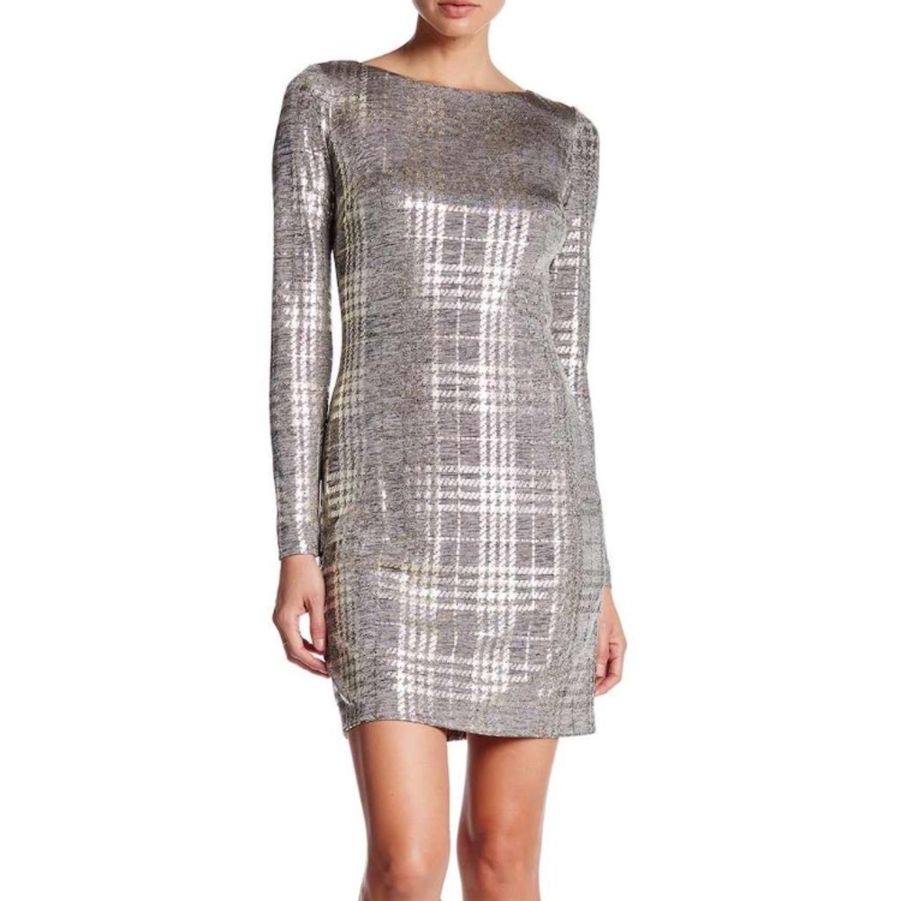 NWT Eliza J Long Sleeve Shift Dress