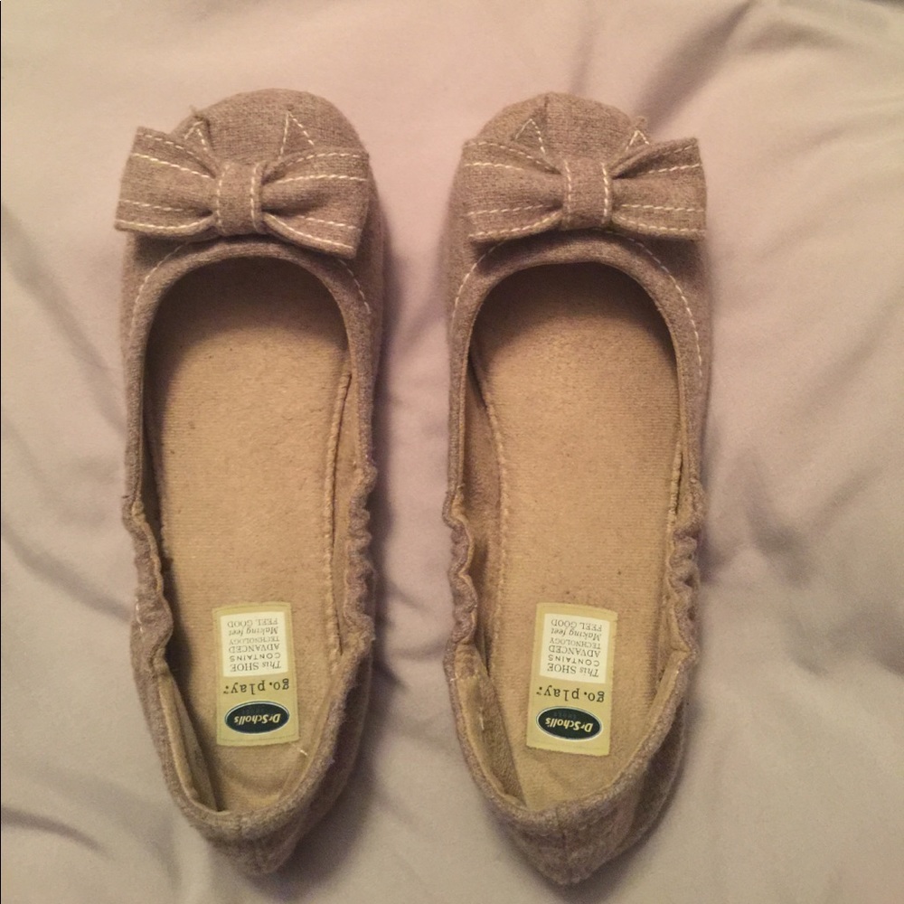 Dr. Scholl’s bow shoes size 7