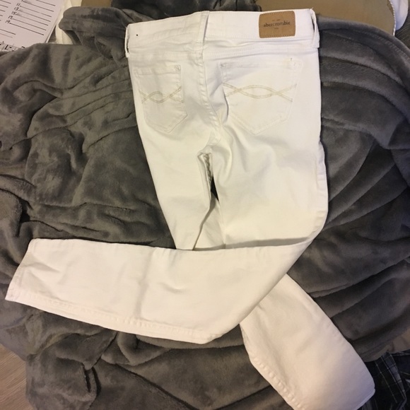 Abercrombie kids jeans white size 14 girls - Picture 2 of 4