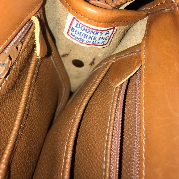 Vintage Dooney & Burke bag - Picture 3 of 3